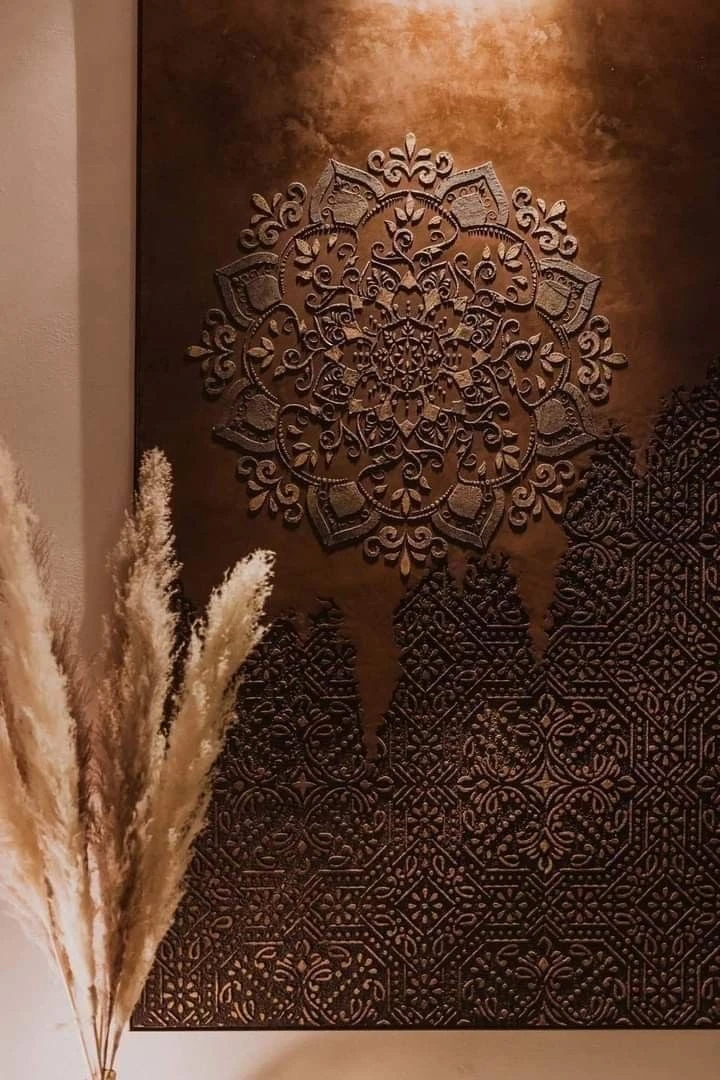 Мандала на стене